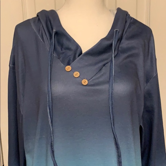 Women’s Blue/turquoise Ombré Hooded Long Sleeves - Picture 2 of 5